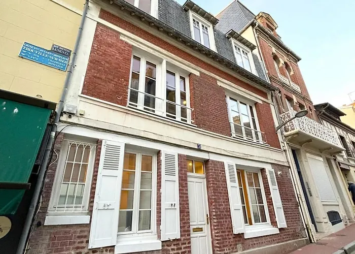 Дом отдыха Les Bains De - Standing - Hypercentre